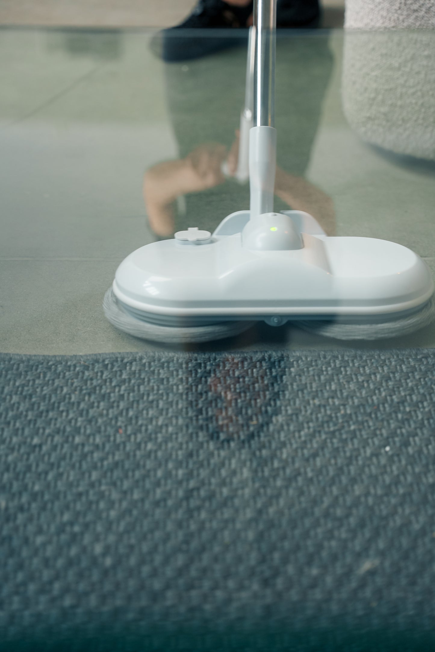 Ease™ Cordless Spin Mop