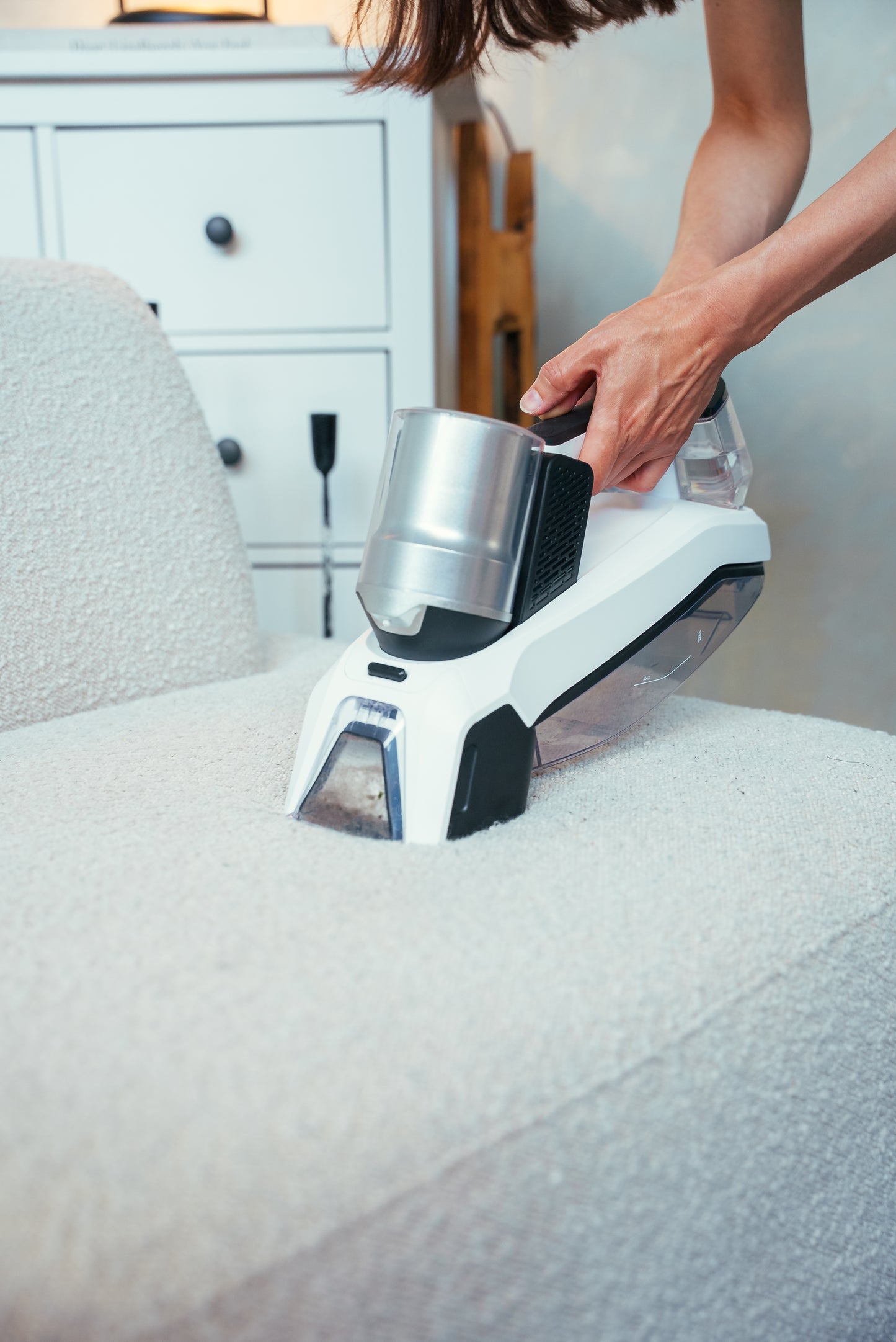 Ease™ Wet & Dry Cleaner